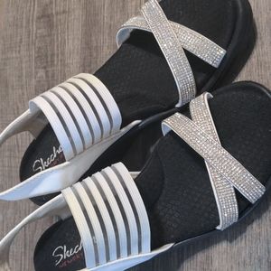 Skechers blingy sandals